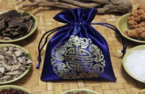 中药香囊防虫祛暑湿