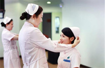 用爱呵护生命之花-急诊输液室护士长陈旭萍同志事迹简介